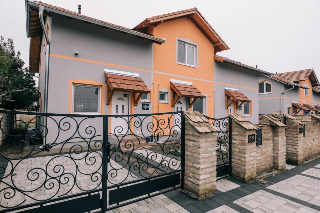 Tulip Guest House Ii. Palić Exterior foto